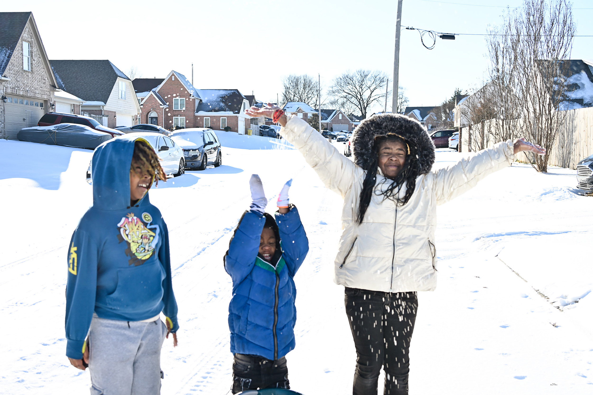 Winter blast: Memphis spared worst of historic storm, but snow and ice linger